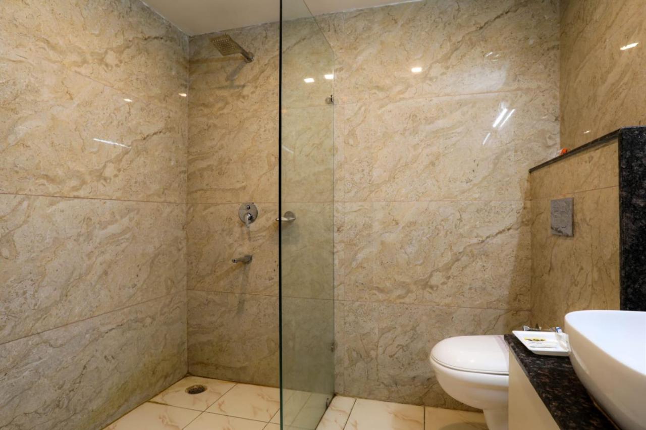 רישיקש Vinsober Pride Inn מראה חיצוני תמונה