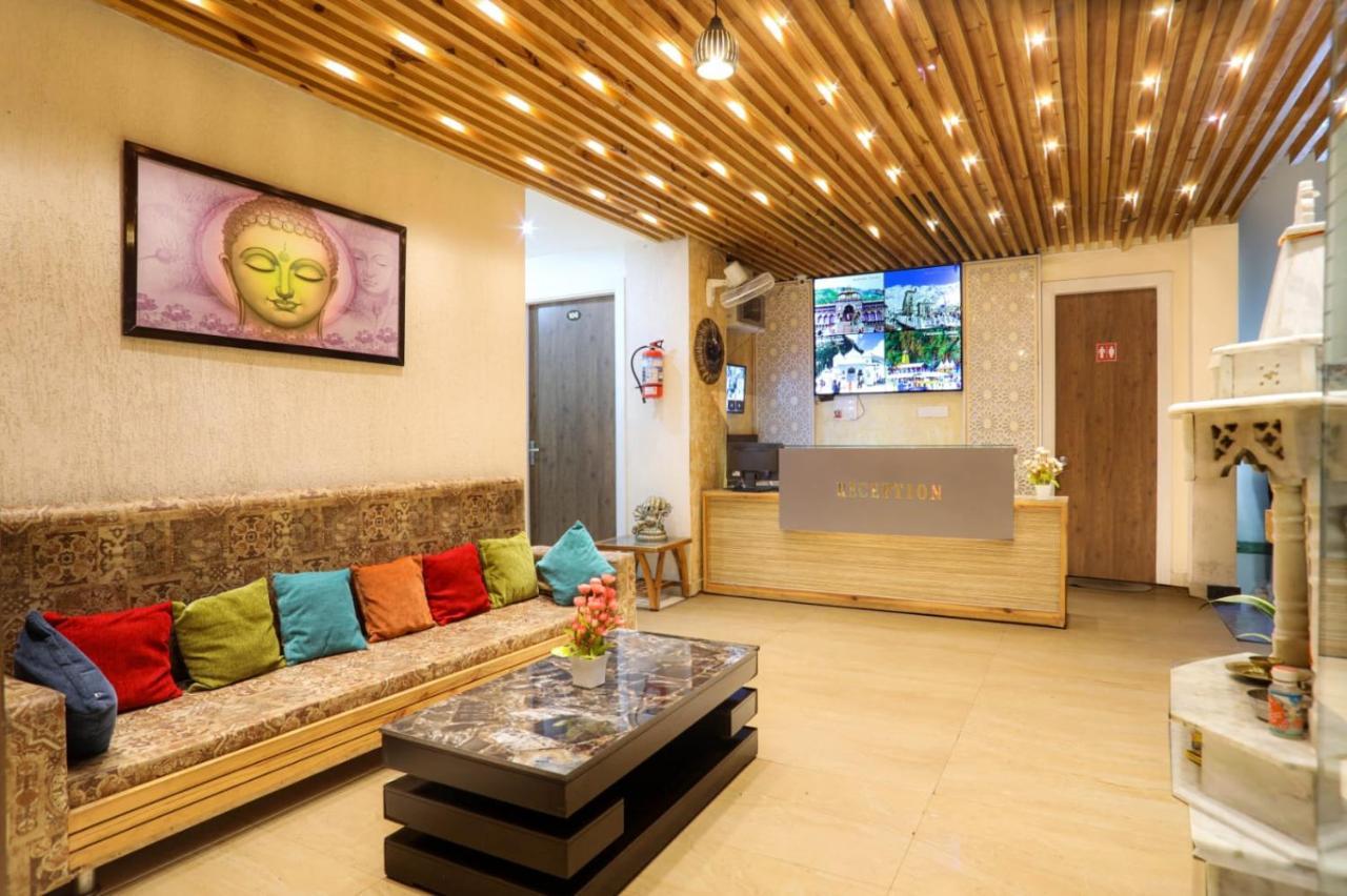 רישיקש Vinsober Pride Inn מראה חיצוני תמונה